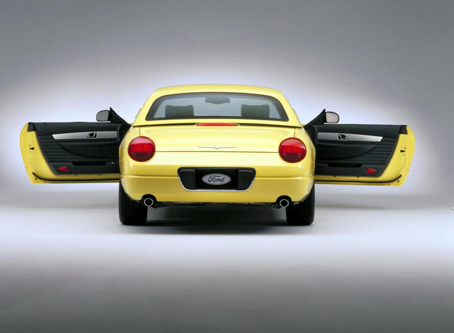  Ford Thunderbird 2002 года  (фото 52 из 161)